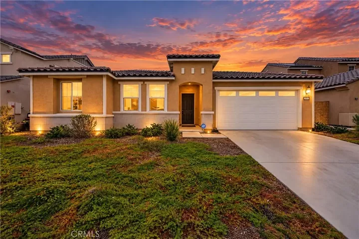 Property Photo: 736 Augusta Drive CA 92571
