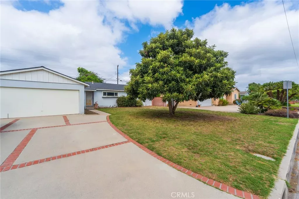 Property Photo: 11841 Gary Street CA 92840