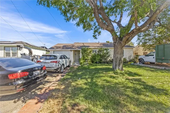 Property Photo:  524 W Ramona  CA 92376 