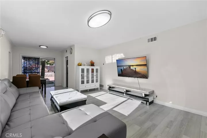 Property Photo:  1681 E La Deney  CA 91764 
