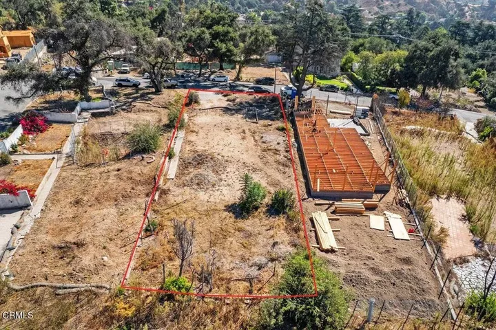 Property Photo: 3223 N Mount Curve North CA 91001