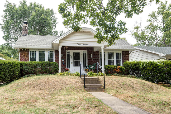 Property Photo:  420 E Loren Street  MO 65807 