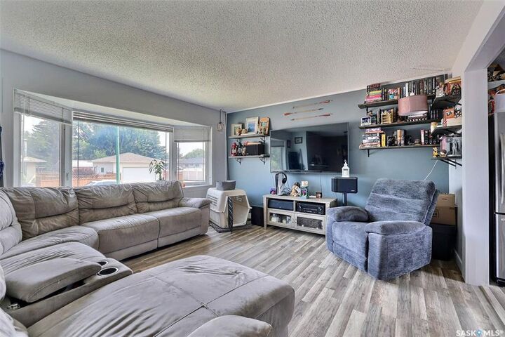 Property Photo:  86 Straub Crescent  SK S4T 6S6 