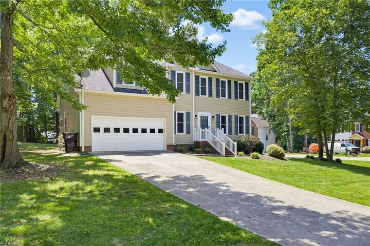 Property Photo:  6101 Glenridge Court  NC 27284 