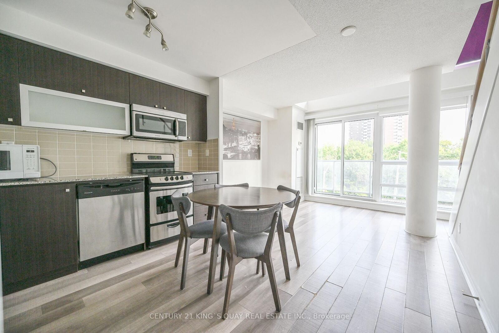 Photo de la propriété:  2015 Sheppard Avenue E 312  ON M2J 0B3 