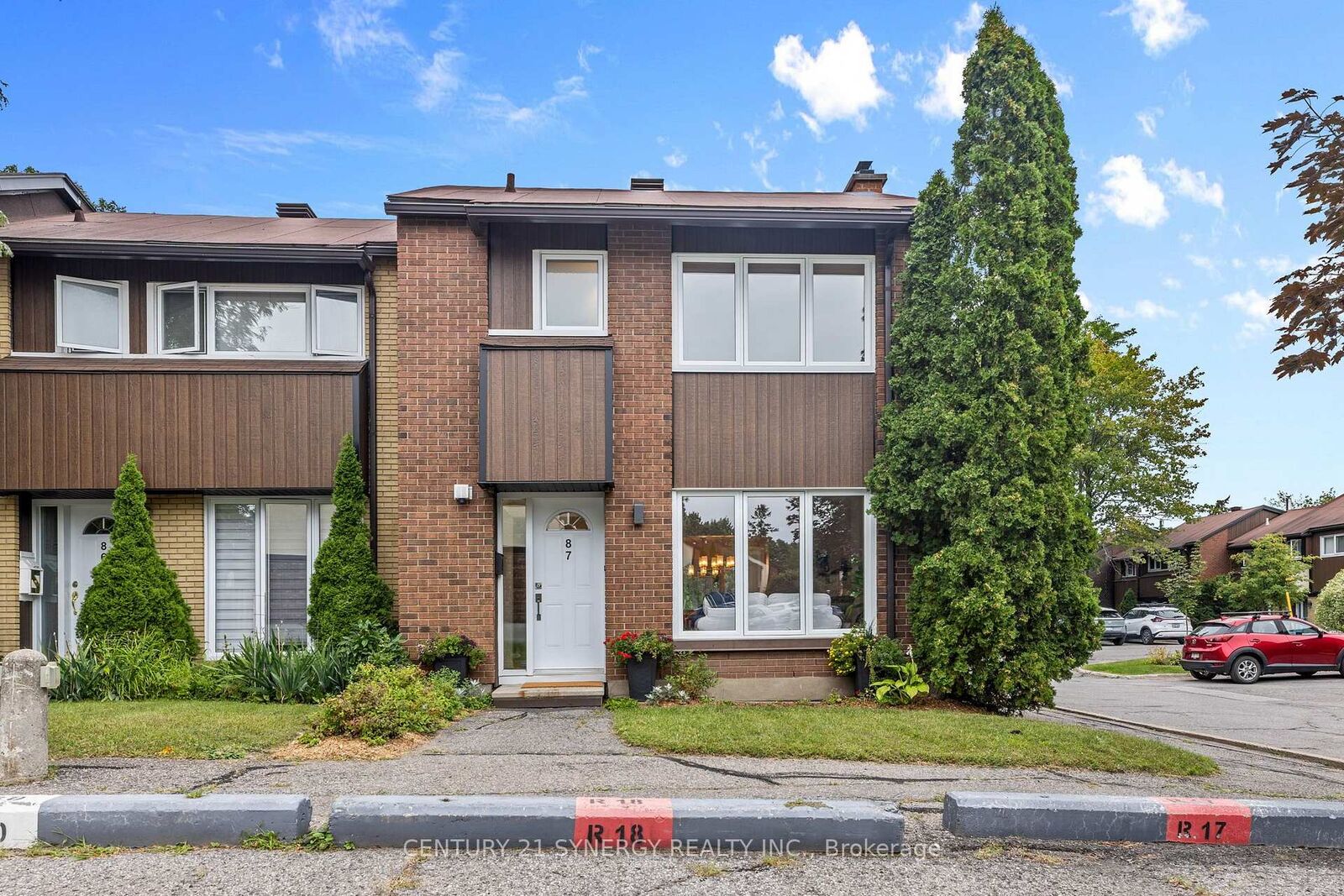 Property Photo:  1900 Marquis Avenue 87  ON K1J 8J2 