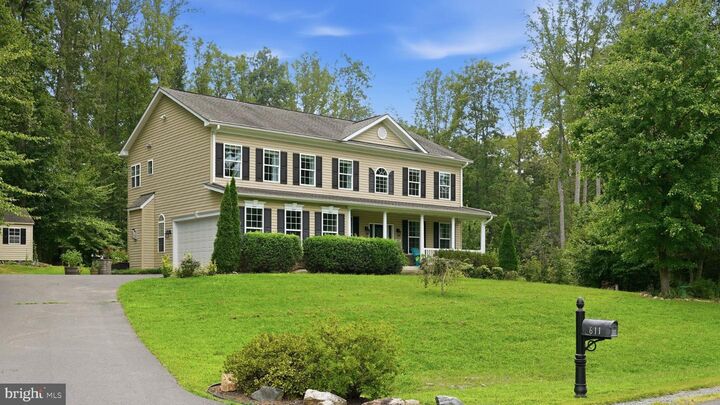 Property Photo: 611 Hornbeam Court VA 22556