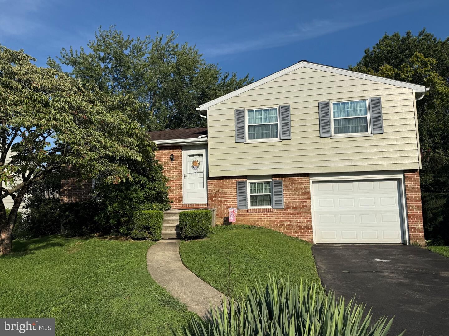 Property Photo:  15 Elm Street  PA 19606 