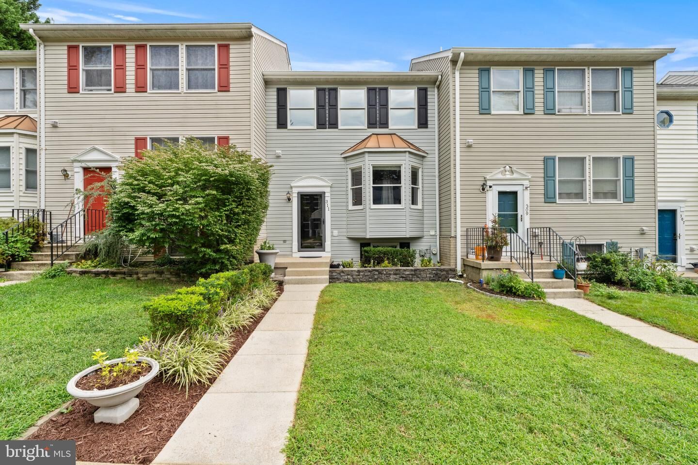 Property Photo: 311 Sloping Woods Court MD 21409