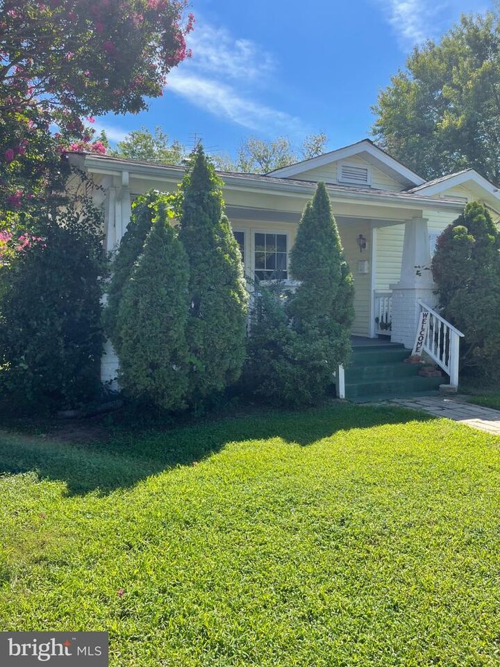Property Photo:  404 Livingstone Street  VA 22443 
