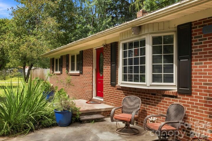 Property Photo: 10687 Cruso Road NC 28716