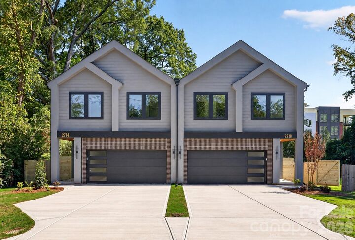 Property Photo:  2710 Catalina Avenue  NC 28206 