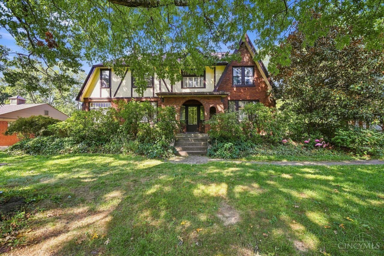 Property Photo:  6235 Orchard Lane  OH 45213 