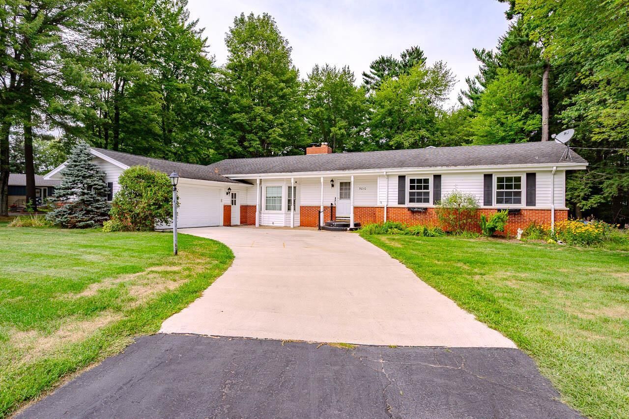 Property Photo:  9010 Reed Road  WI 54474 