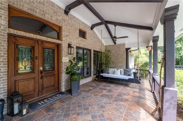 Property Photo:  8180 Innsbruck Drive  GA 30350 