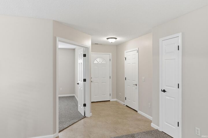 Property Photo:  3830 Stanton Hall Parkway  IN 46815-5848 