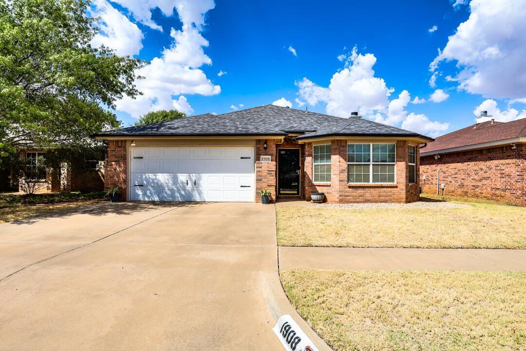 Property Photo: 1908 80th Street TX 79423