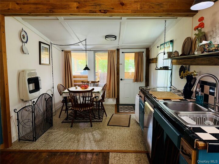 Property Photo:  185 Cronk Lane  NY 12434 