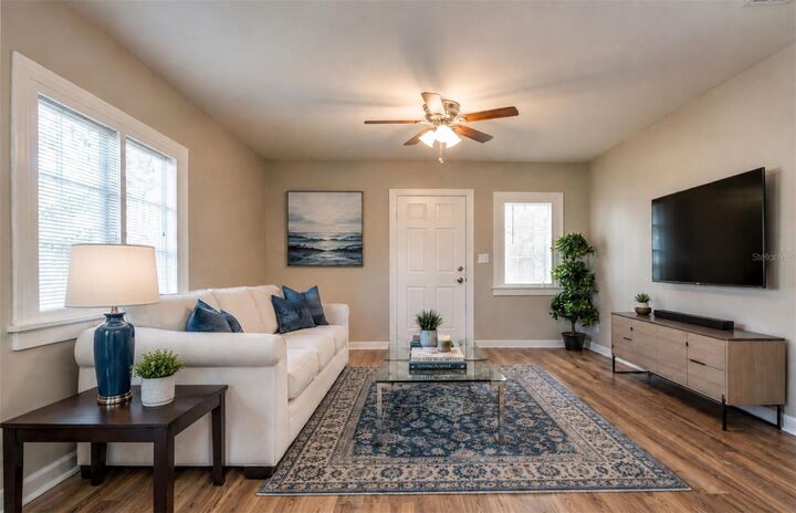 Property Photo: 3641 3rd Avenue N FL 33713