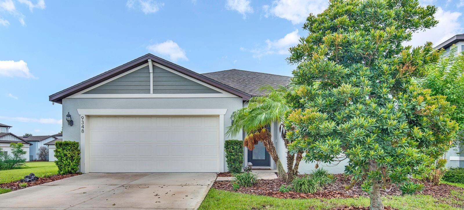 Property Photo: 9348 Royal River Circle FL 34219
