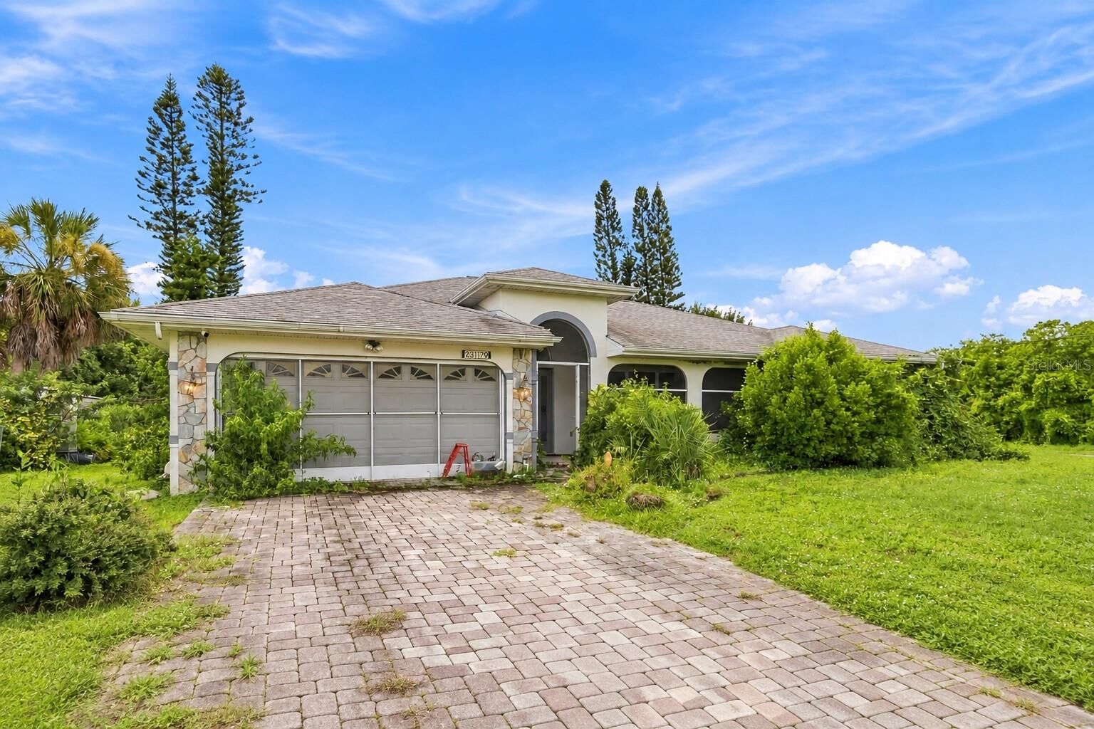 Property Photo:  23179 Avacado Avenue  FL 33980 