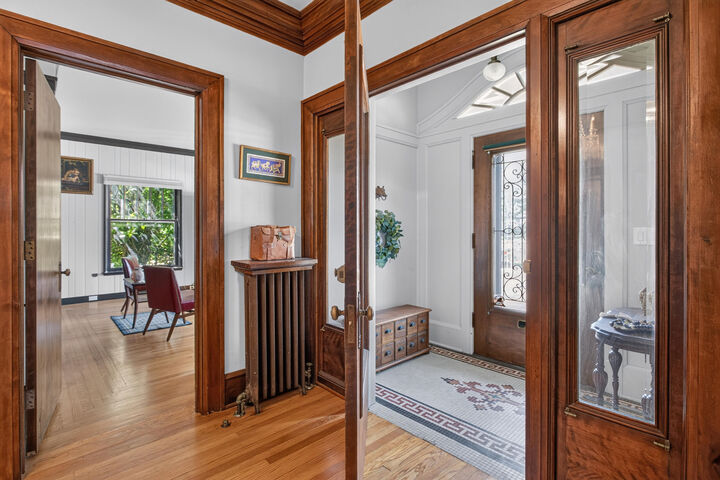 Property Photo:  311 S Thompson Street  MI 49203 