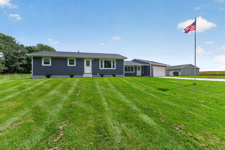 Property Photo:  4287 E Race Road  MI 49251 
