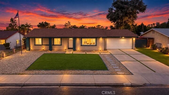 Property Photo:  760 S Brierwood Avenue  CA 92376 