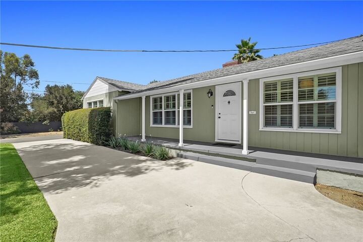 Property Photo: 601 E Hermosa CA 91775