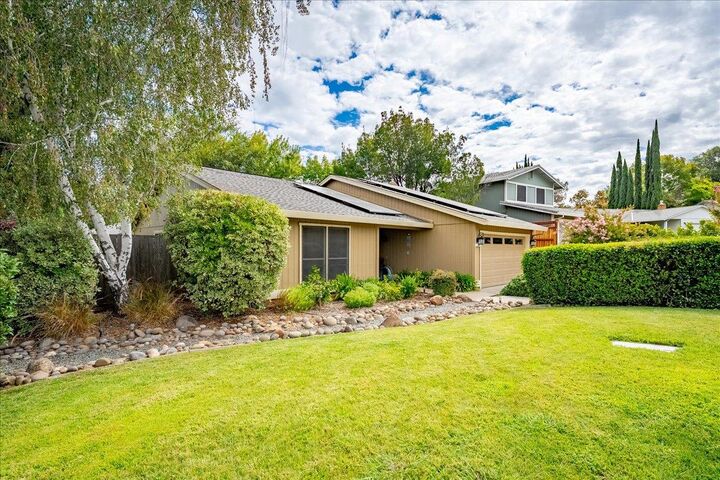 Property Photo: 1462 Love Way CA 95603