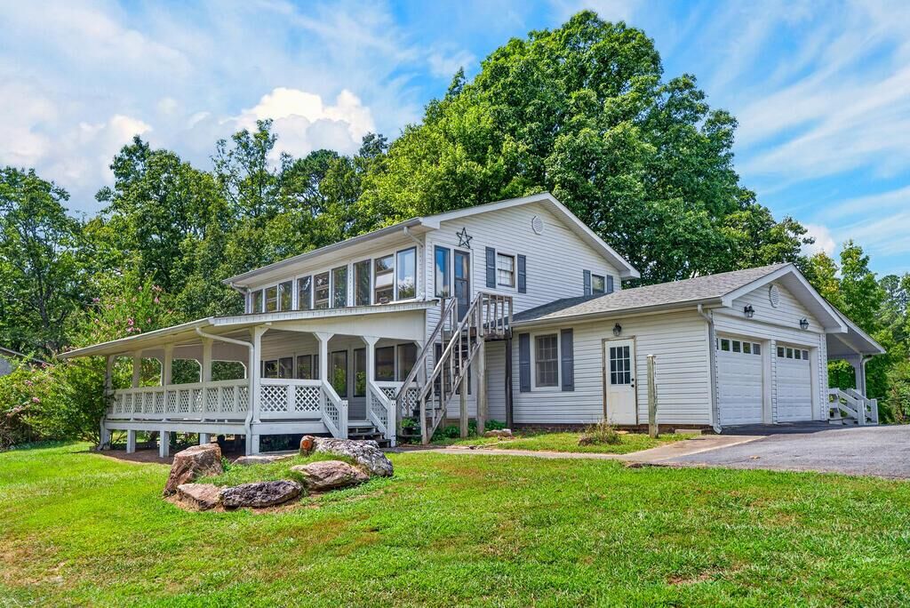 Property Photo:  1538 Greenfield Road  GA 30536 