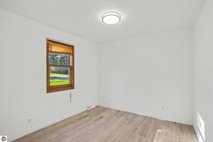 Property Photo:  502 E Hazel Street  MI 48880 