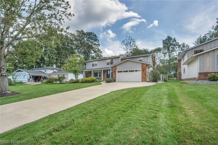 Property Photo:  37472 Hunters Ridge Road  OH 44139 