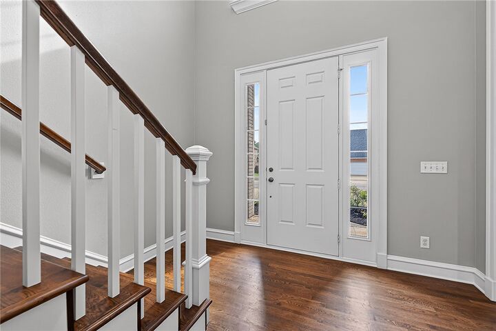 Property Photo:  5212 S 44th Place  AR 72758 