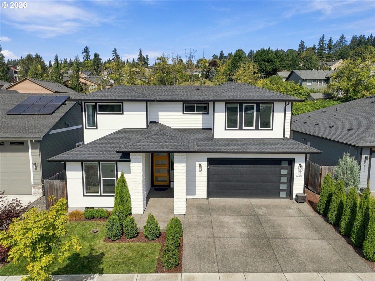 Property Photo:  3609 S St  WA 98671 