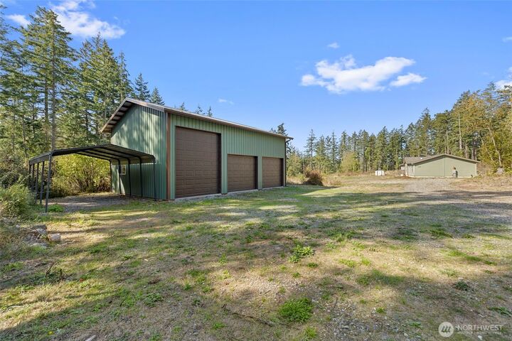 Property Photo:  3399  Wilson Road  WA 98277 
