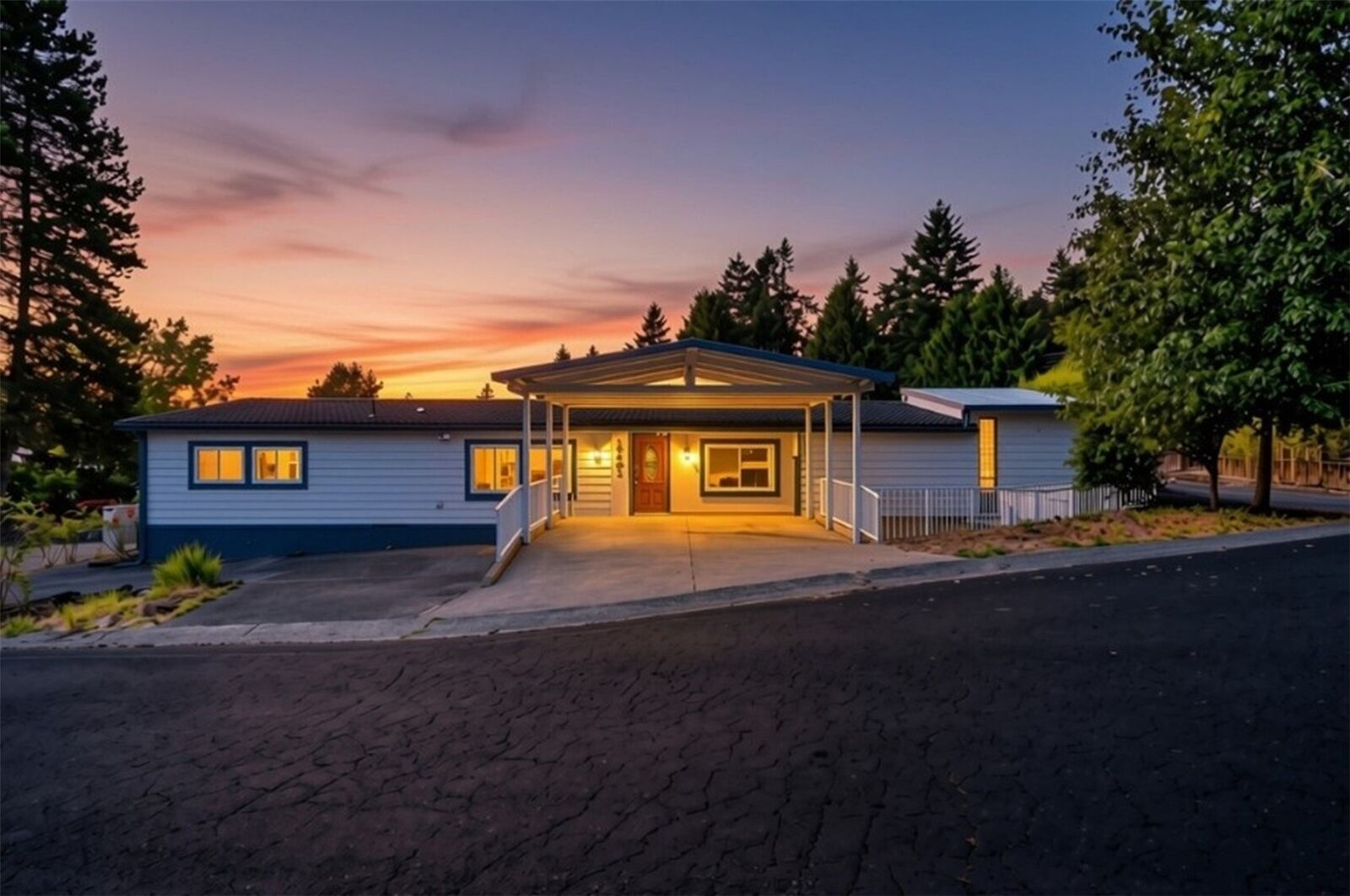 Property Photo:  19401  127th Avenue NE  WA 98011 