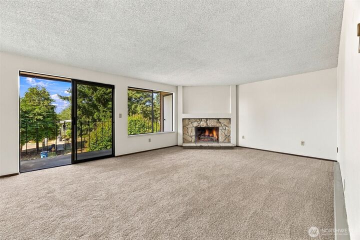 Property Photo: 22700 28th Avenue S 203 WA 98198
