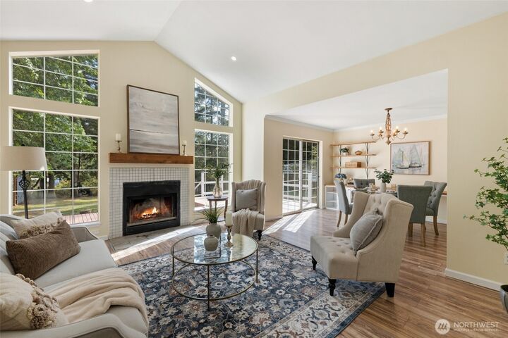 Property Photo:  1006 NE Pennington Loop  WA 98239 