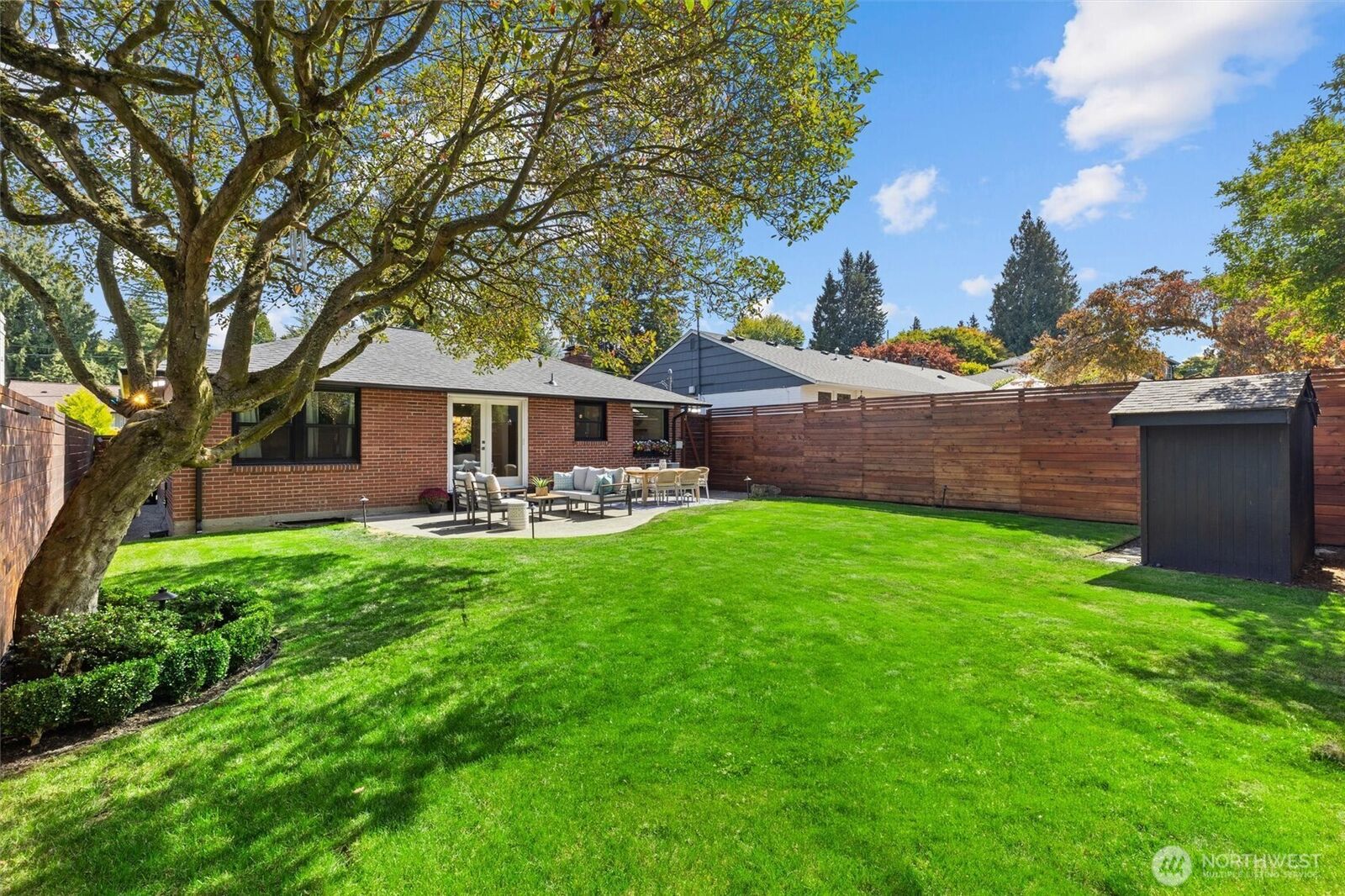 Property Photo: 3429 40th Avenue W WA 98199