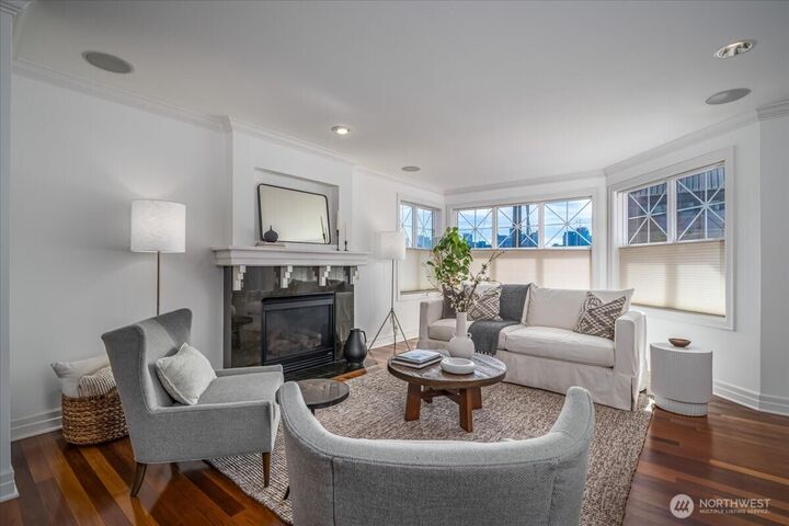 Property Photo: 518 Prospect Street WA 98109