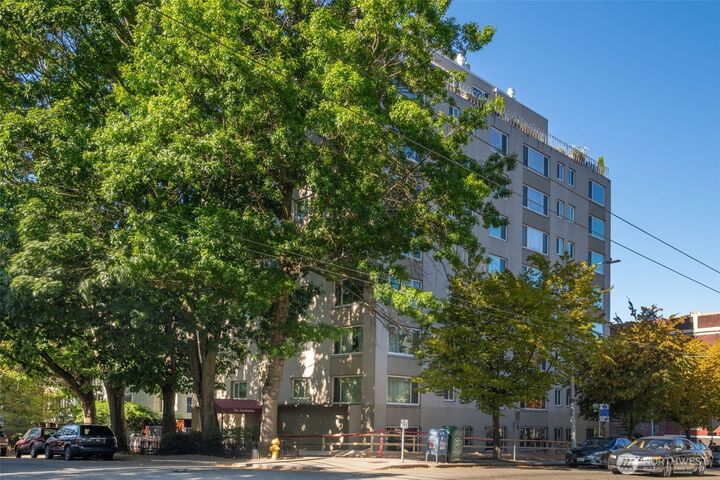 Property Photo:  1200  Boylston Avenue 203  WA 98101 