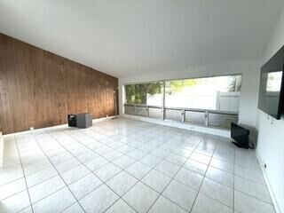 Property Photo: 4411 NE 13th Terrace FL 33334
