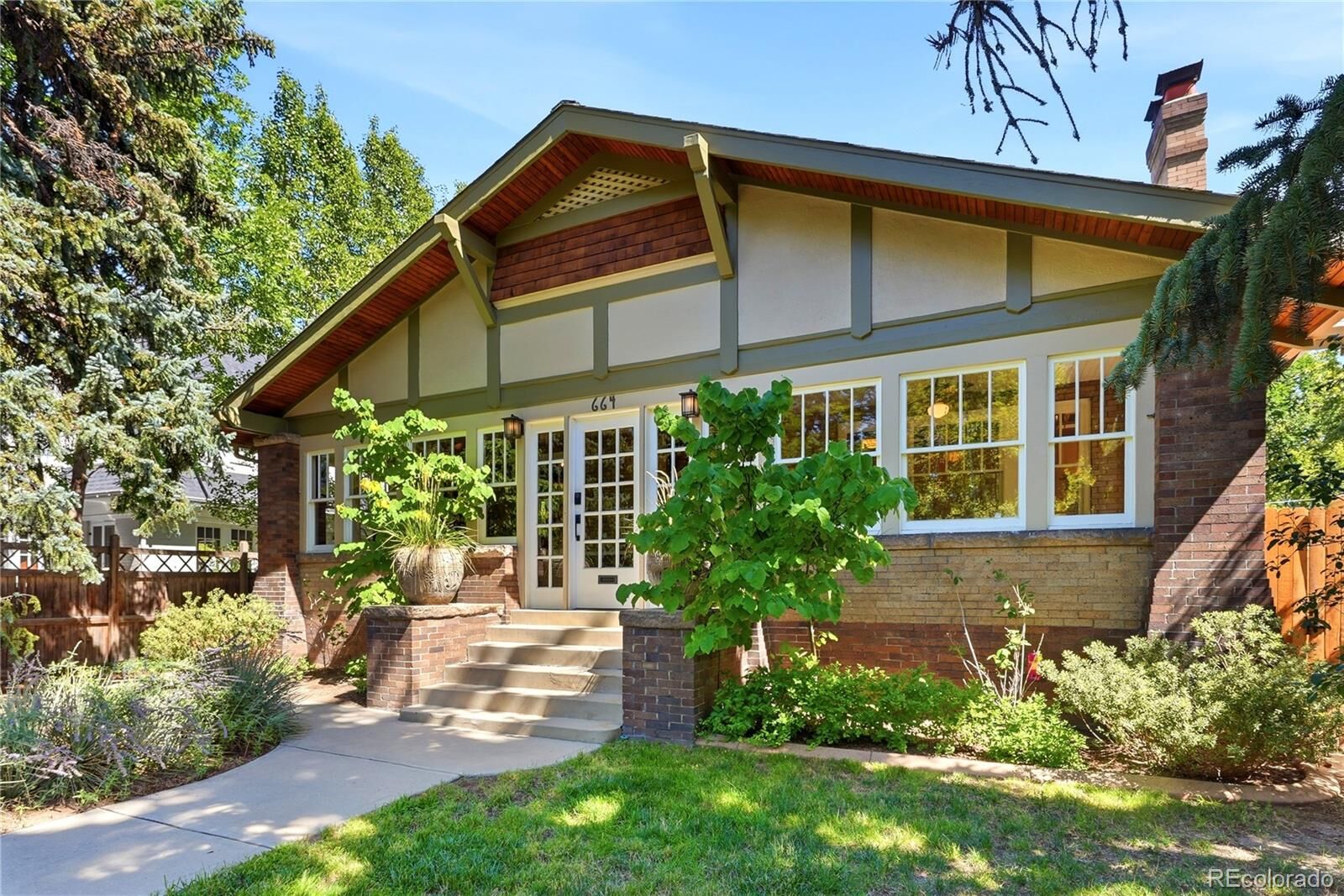 Property Photo:  664 York Street  CO 80206 