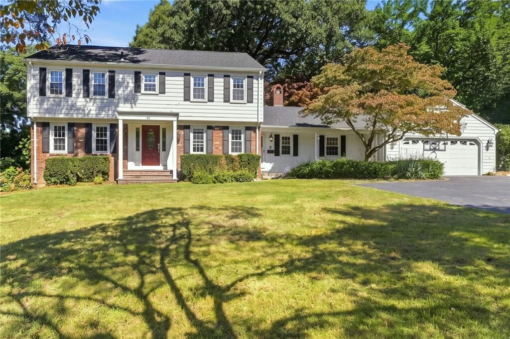 Property Photo: 33 Old Oak Drive RI 02886