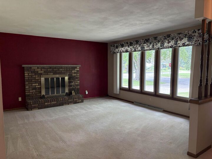 Property Photo: 439 Higgins Drive WI 53536