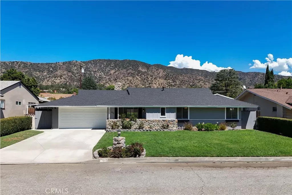 Property Photo:  537 W Whitcomb  CA 91741 