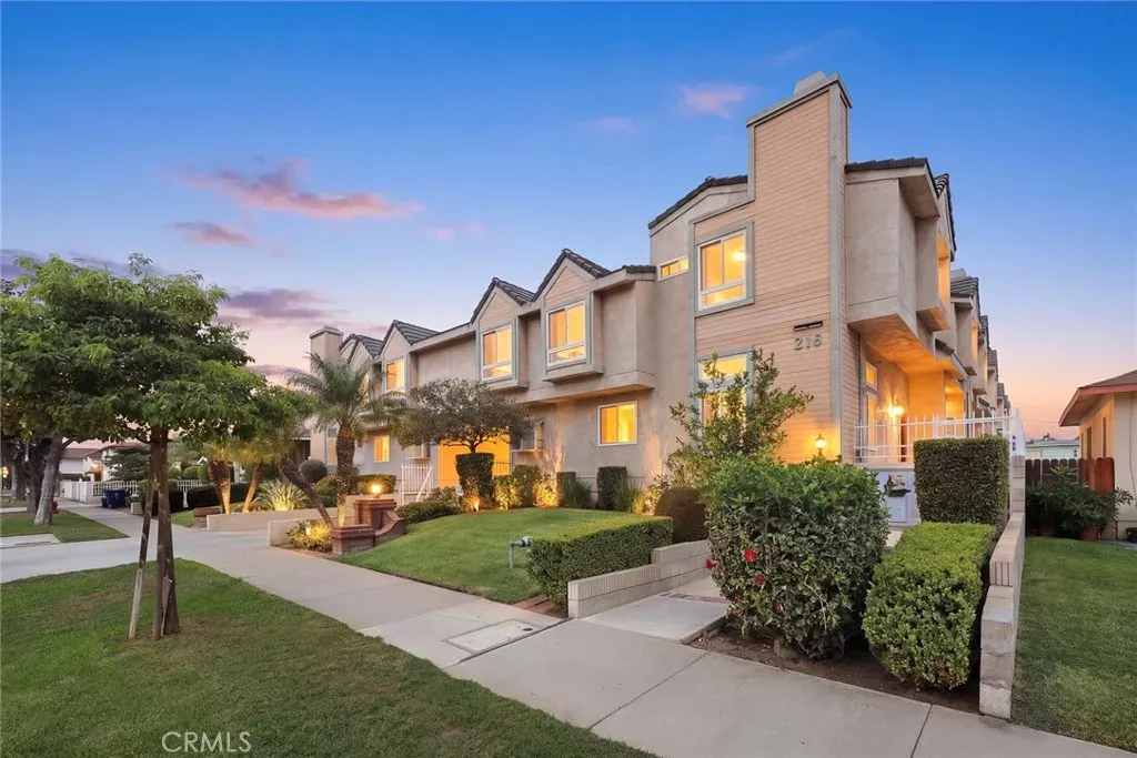 Property Photo: 216 S Marengo G CA 91801