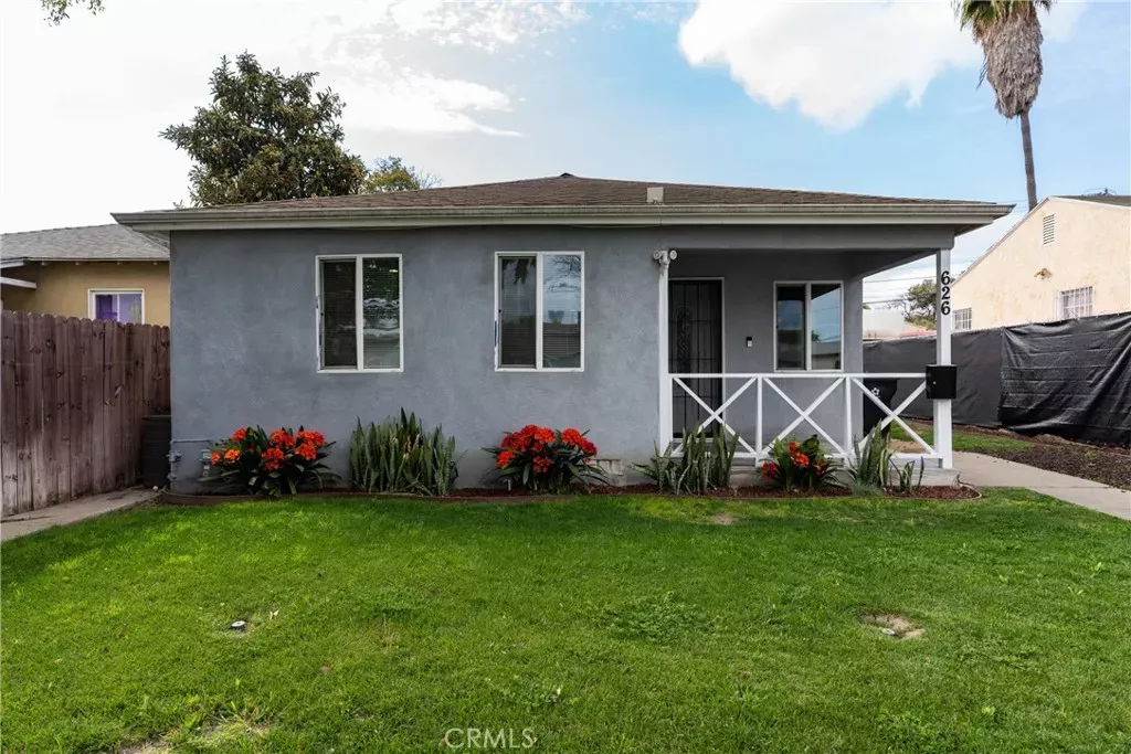 Property Photo:  626 E 138th  CA 90059 