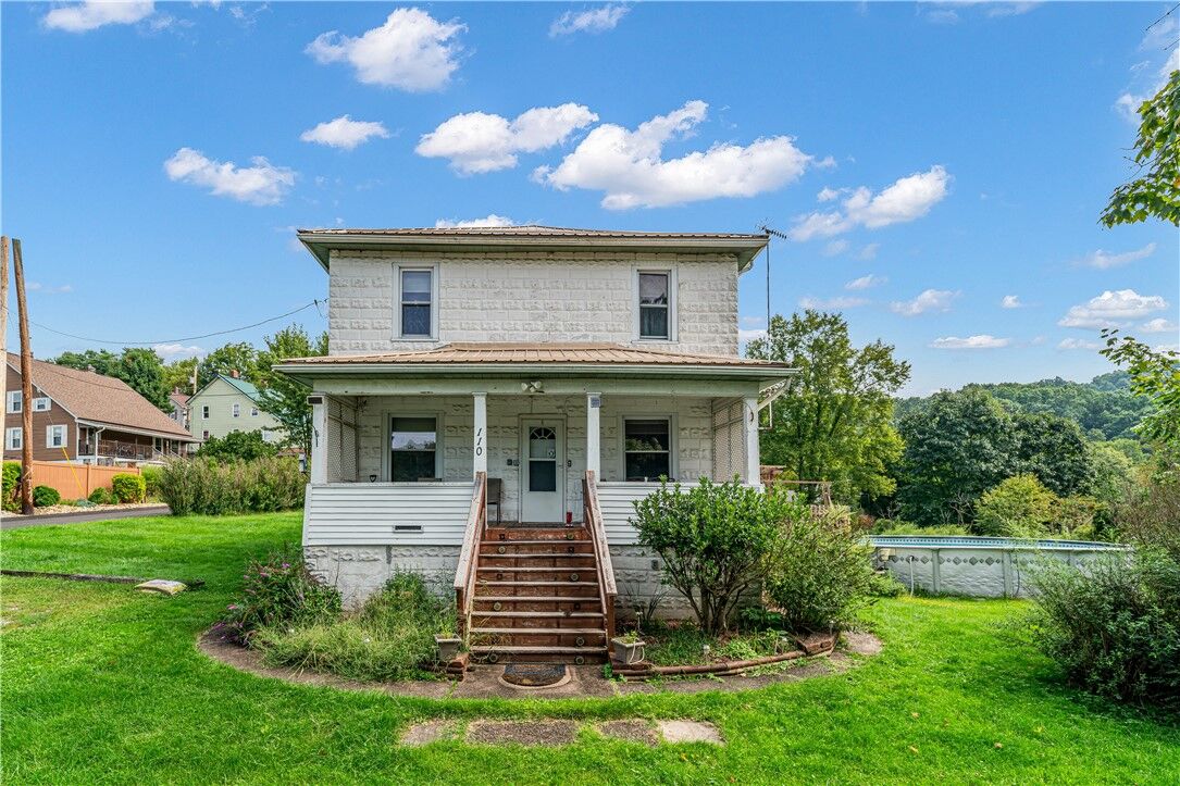 Property Photo: 110 Monarch Avenue PA 15075